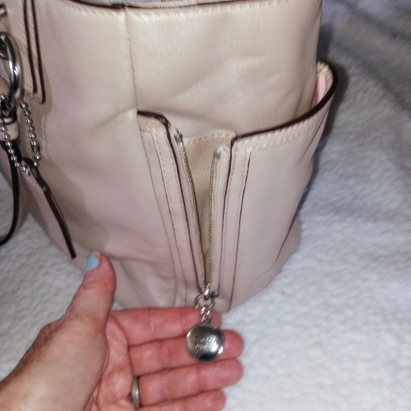Coach, New, Gorgeous Pinkish/Beige Color - Picture 5 of 7